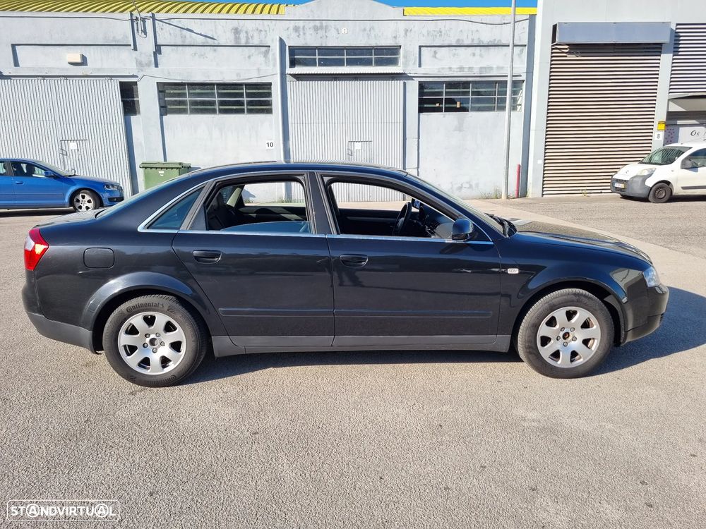 Audi A4 2002 photo 5