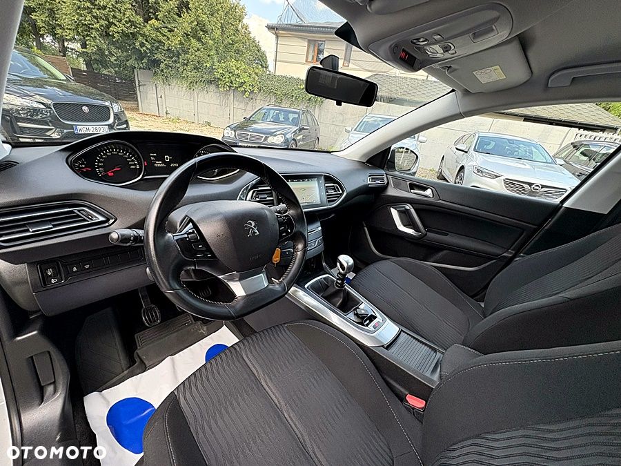 Peugeot 308 130 e-THP Stop & Start Active - 18