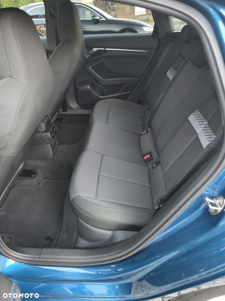 Audi A3 Limousine 30 TFSI S tronic advanced - 21