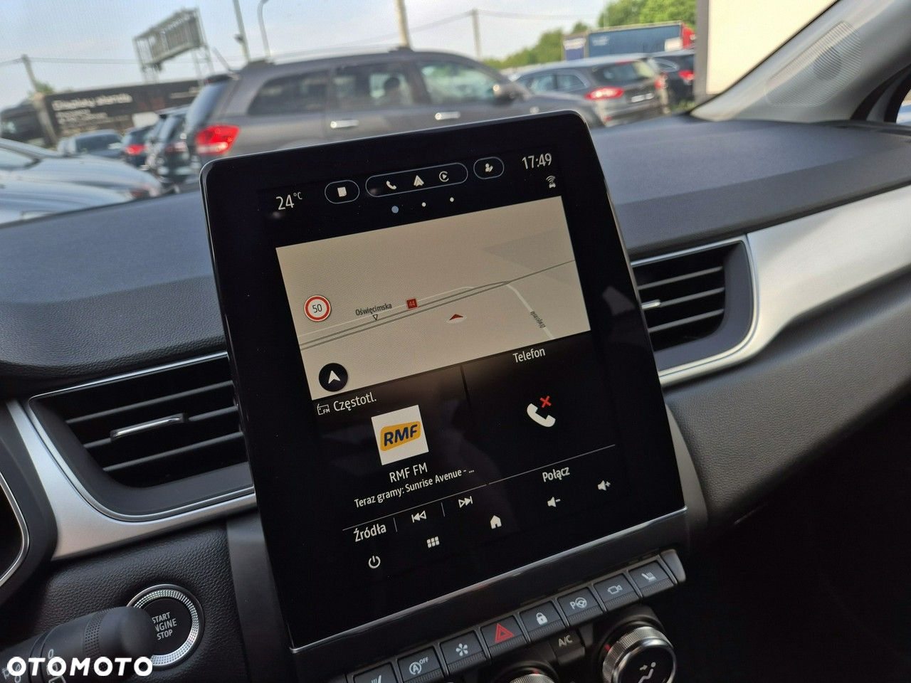 Renault Captur - 16