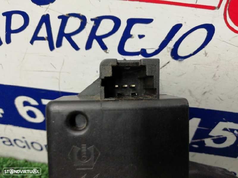 FECHADURA MALA / PORTA TRASEIRA CITROEN C5 I 2005 - - 3