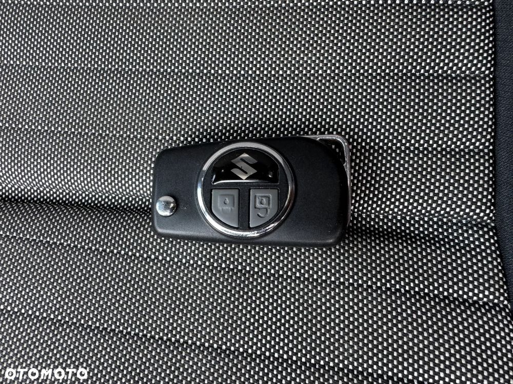 Suzuki SX4 - 25