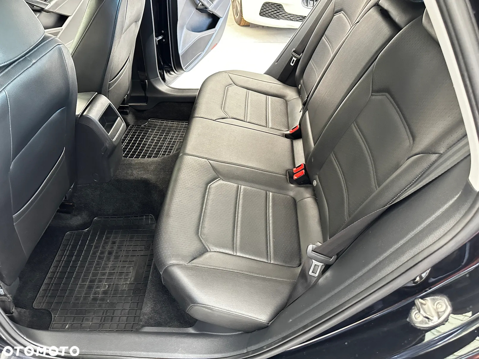Volkswagen Passat 1.8 TSI BMT Comfortline DSG - 8