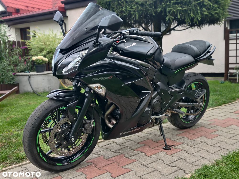 Kawasaki ER - 18
