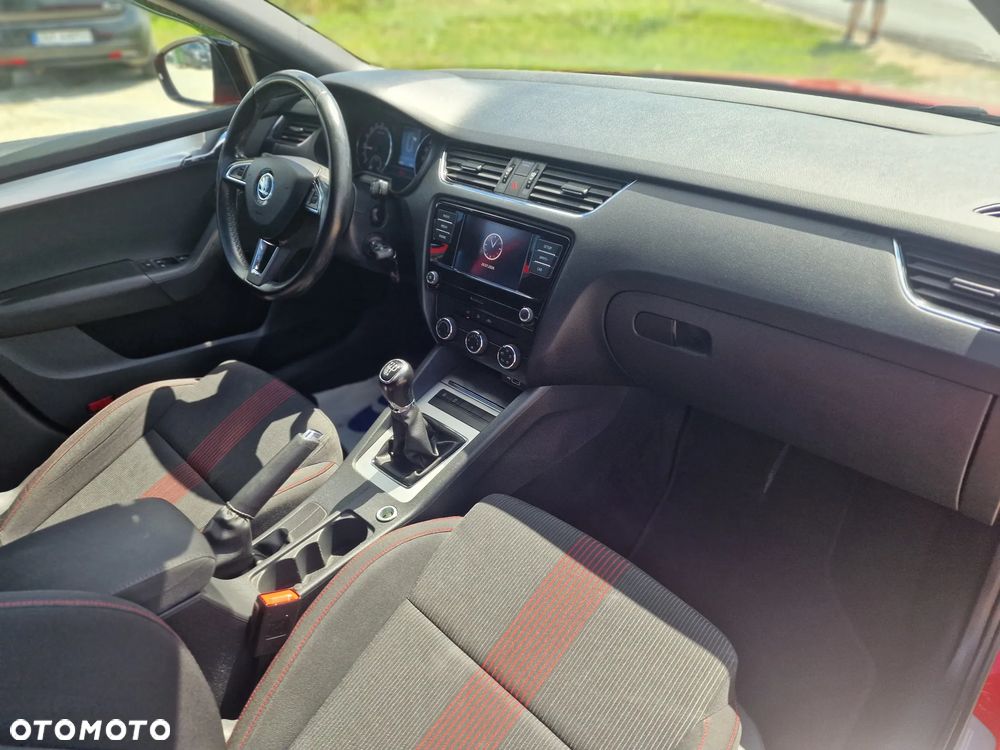 Skoda Octavia 1.6 TDI Sport Edition - 27