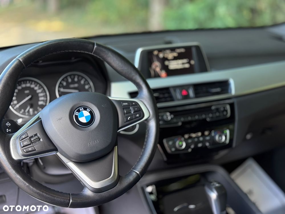 BMW X1 xDrive25i GPF xLine - 6