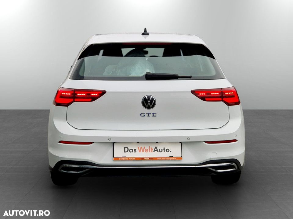 Volkswagen Golf Standard - 8