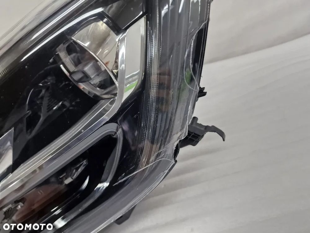 RENAULT MEGANE IV 16- SOCZEWKA LEWA LAMPA PRZEDNIA PRZÓD , NR 260602792R , NR AUKCJI LL610 - 6