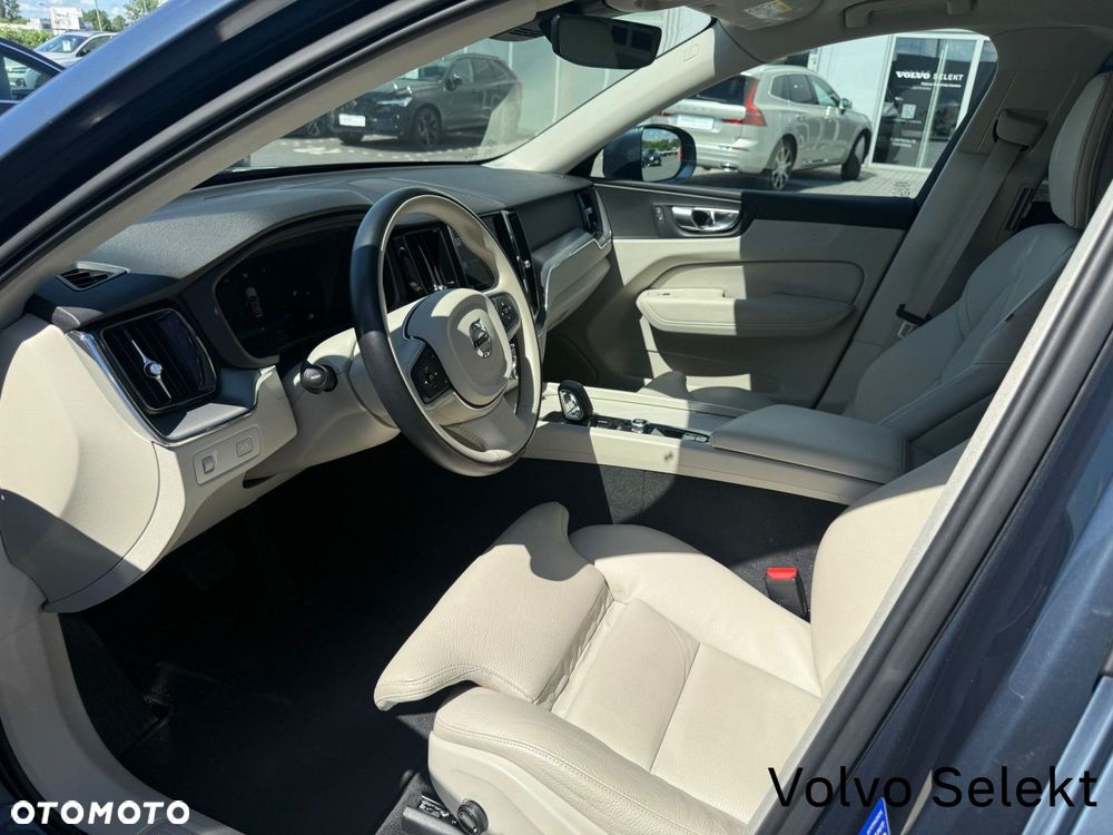 Volvo XC 60 - 10