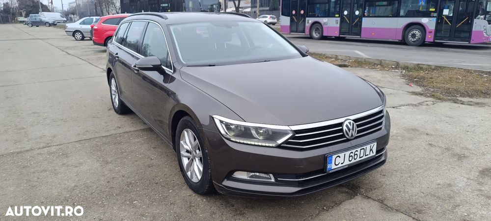 Volkswagen Passat 2.0 TDI DSG Comfortline - 7