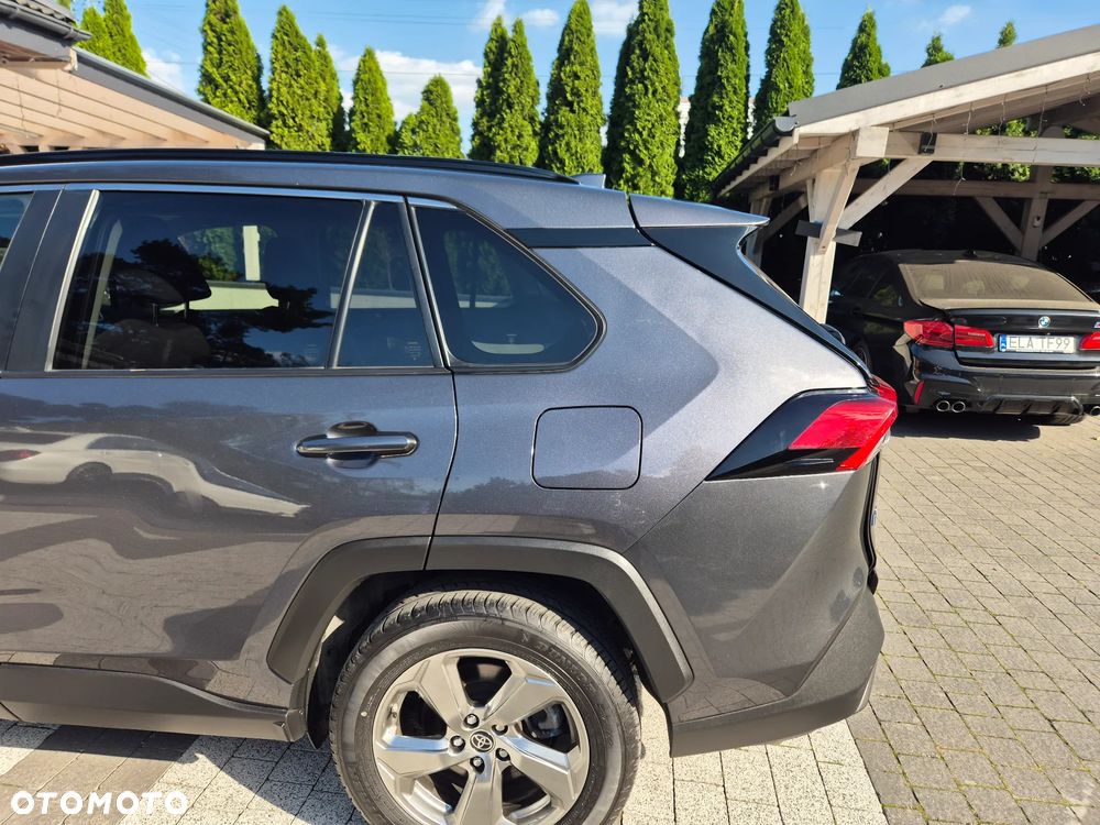 Toyota RAV4 - 17