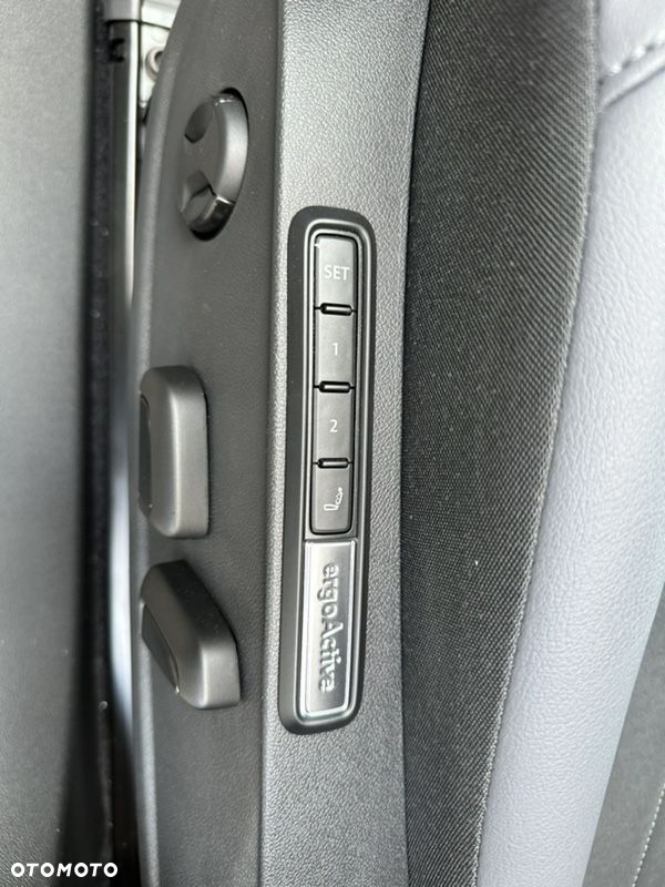 Volkswagen ID.4 77kWh Pro Performance - 13