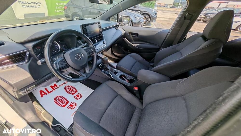 Toyota Corolla - 4
