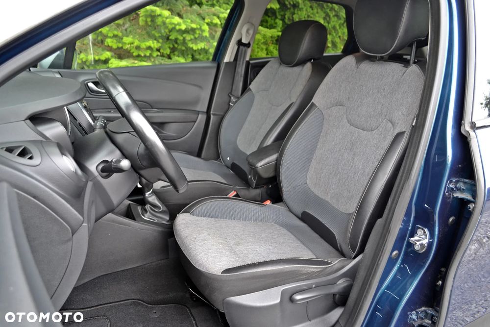 Renault Captur - 16