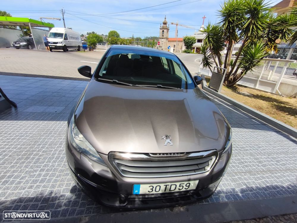 Peugeot 308 HDi FAP 90 Active - 8