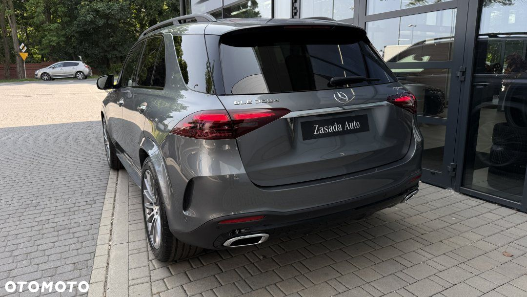 Mercedes-Benz GLE - 16