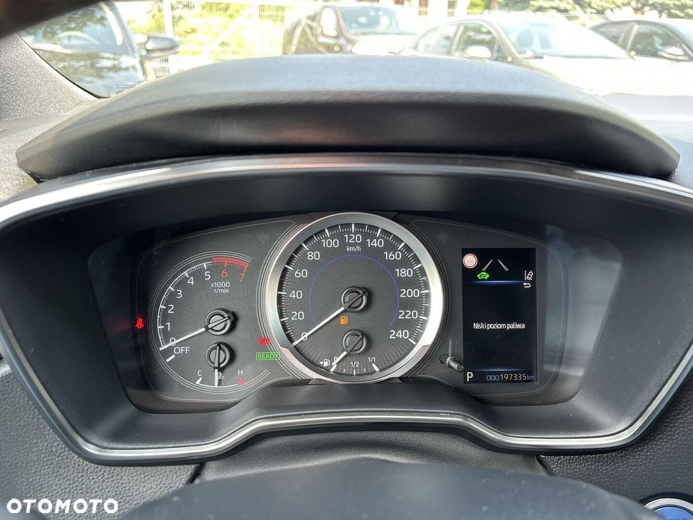 Toyota Corolla 1.8 Hybrid Comfort - 12