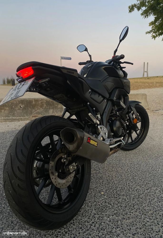 Yamaha MT-125 Black - 10