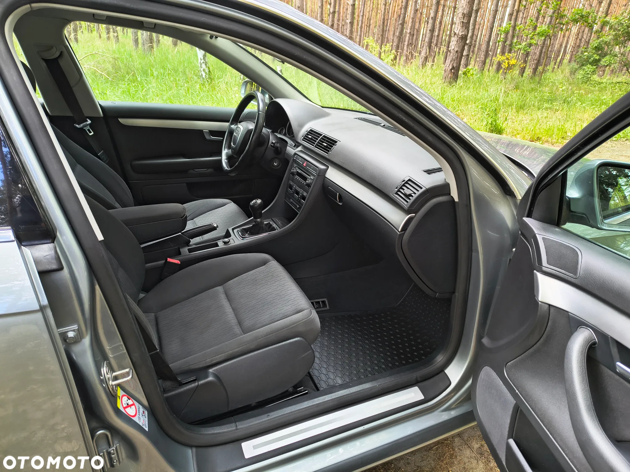 Audi A4 Avant 2.0 TDI - 14