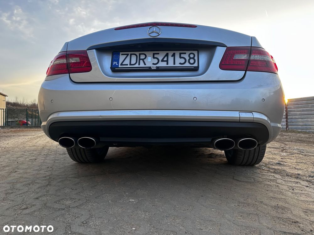 Mercedes-Benz Klasa E 350 CDI BlueEff - 12