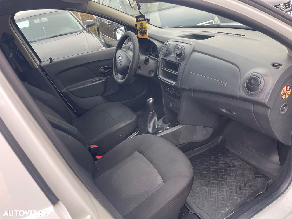 Dacia Logan 1.2 Ambiance - 18