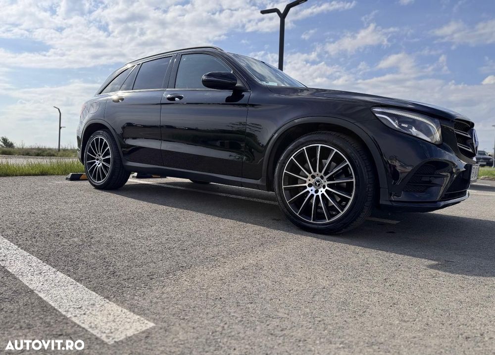 Mercedes-Benz GLC 250 d 4MATIC 9G-TRONIC AMG Line - 1