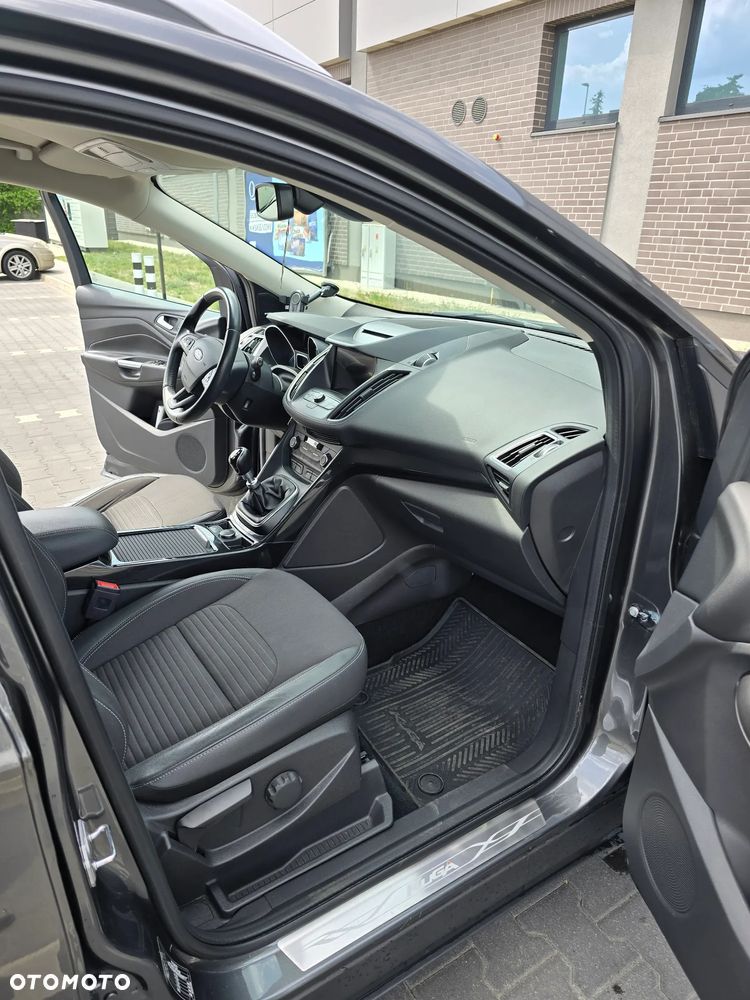 Ford Kuga 1.5 EcoBoost FWD Titanium ASS MMT6 - 14