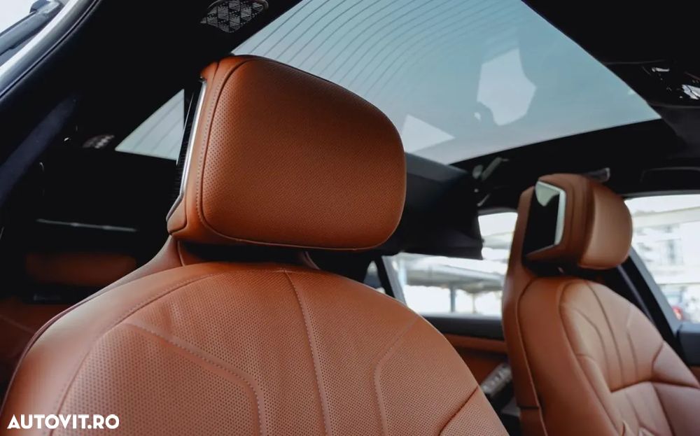 BMW Seria 7 740d xDrive MHEV - 30