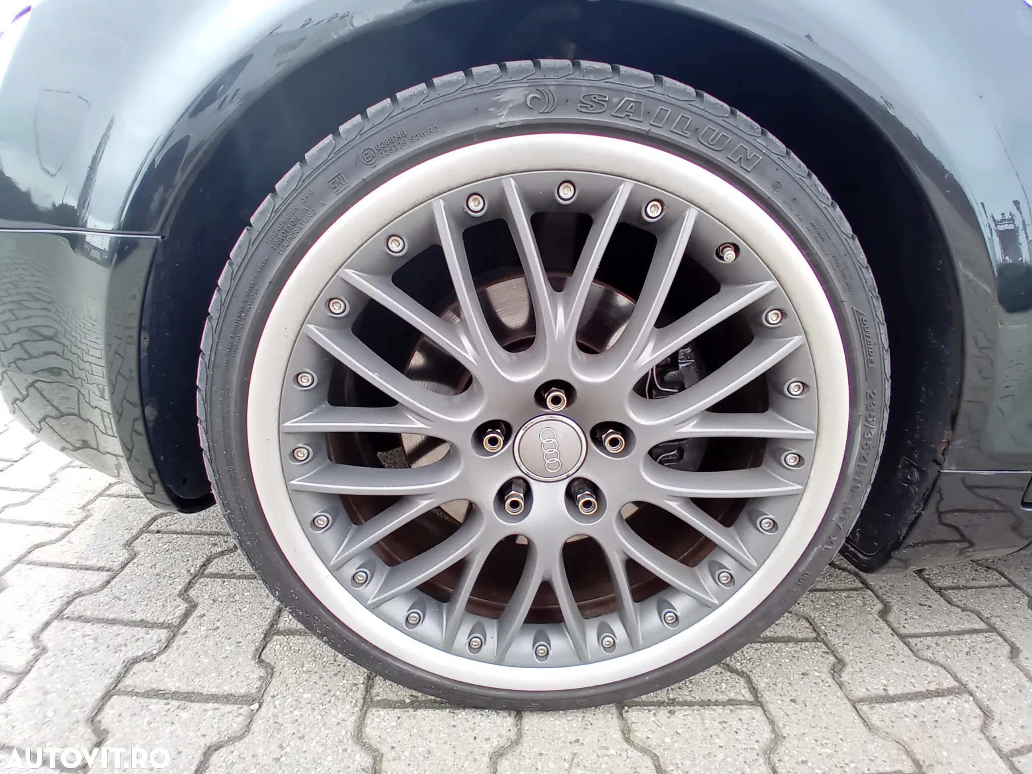 Audi A4 - 11