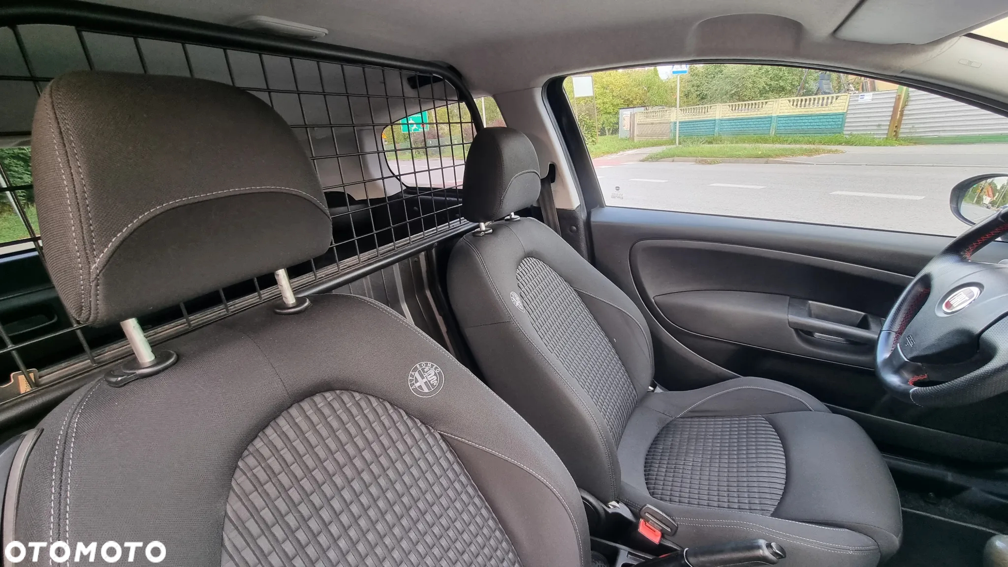 Fiat Punto 1.4 Easy S&S - 16