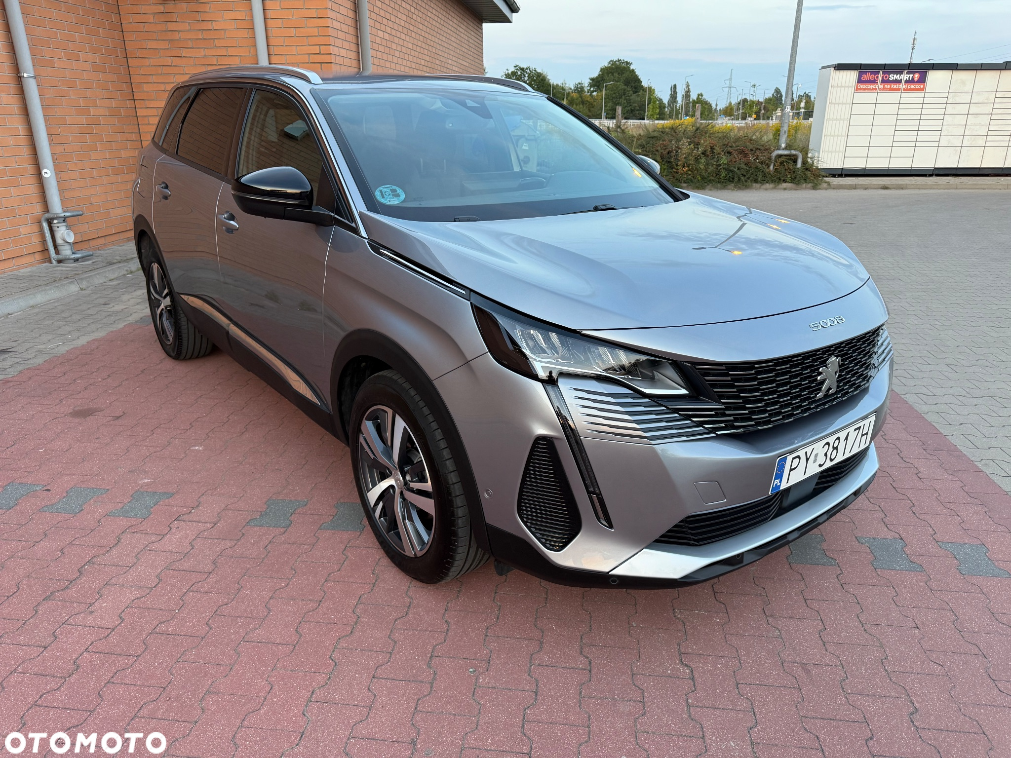 Peugeot 5008 1.5 BlueHDI Allure S&S - 3
