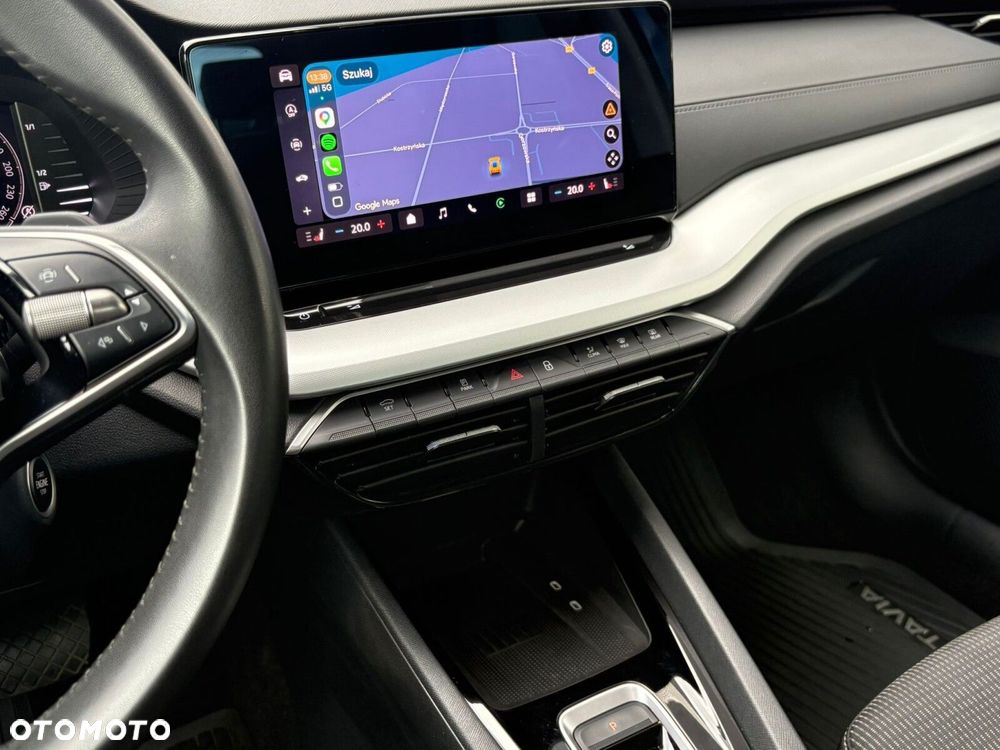 Skoda Octavia 2.0 TDI Selection DSG - 26
