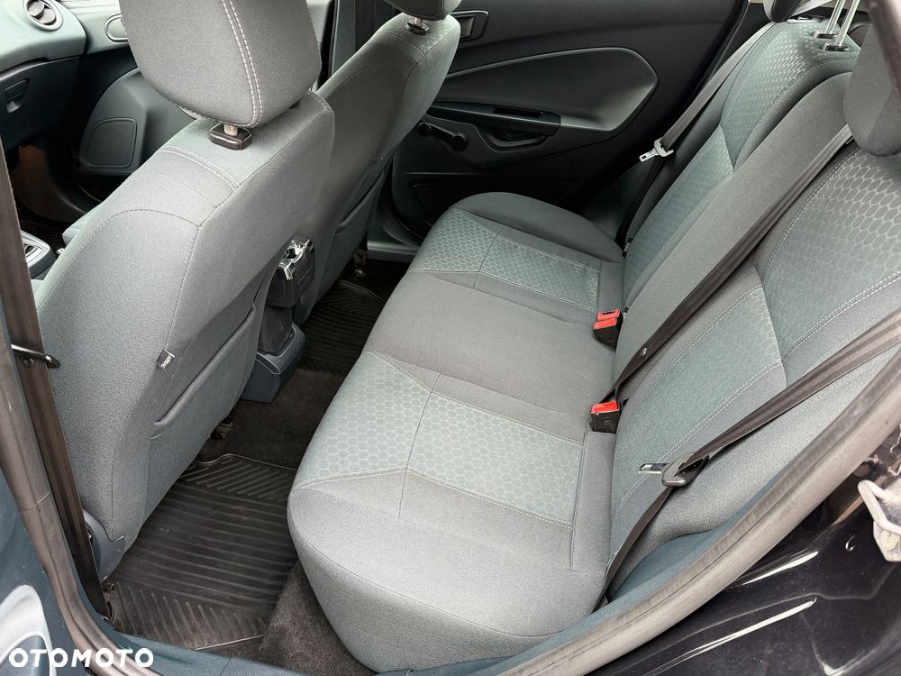 Ford Fiesta 1.25 Titanium - 9