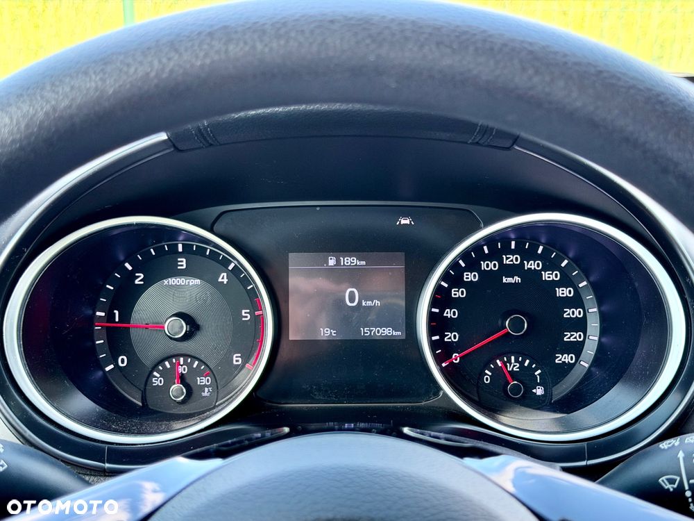 Kia Ceed 1.6 CRDi SCR S - 25