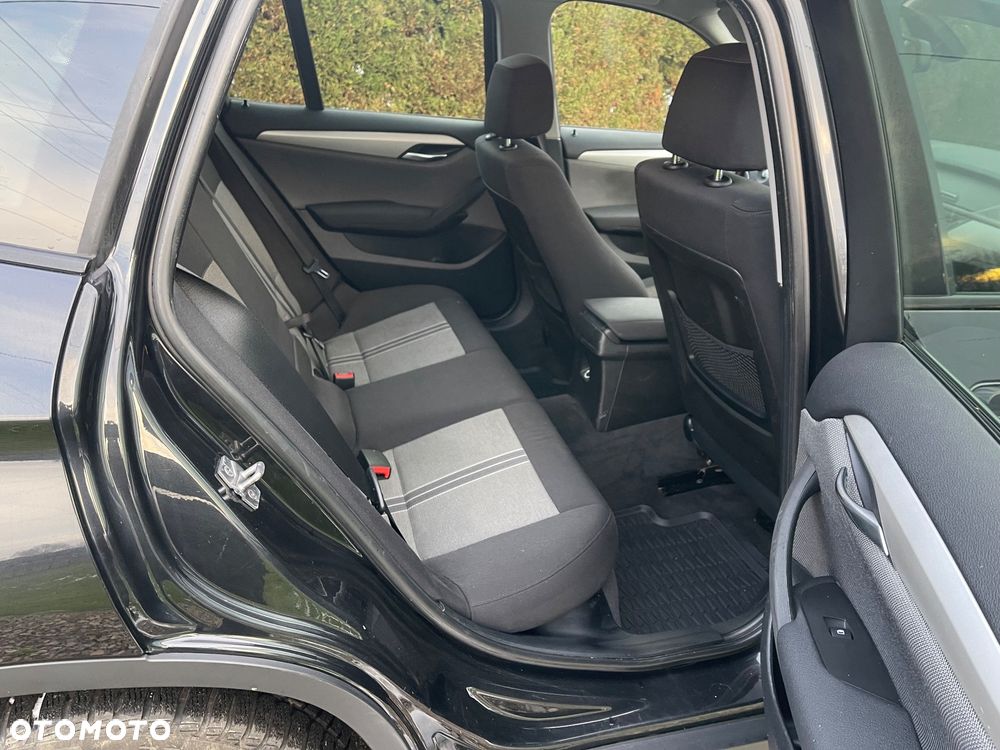 BMW X1 xDrive20d - 10