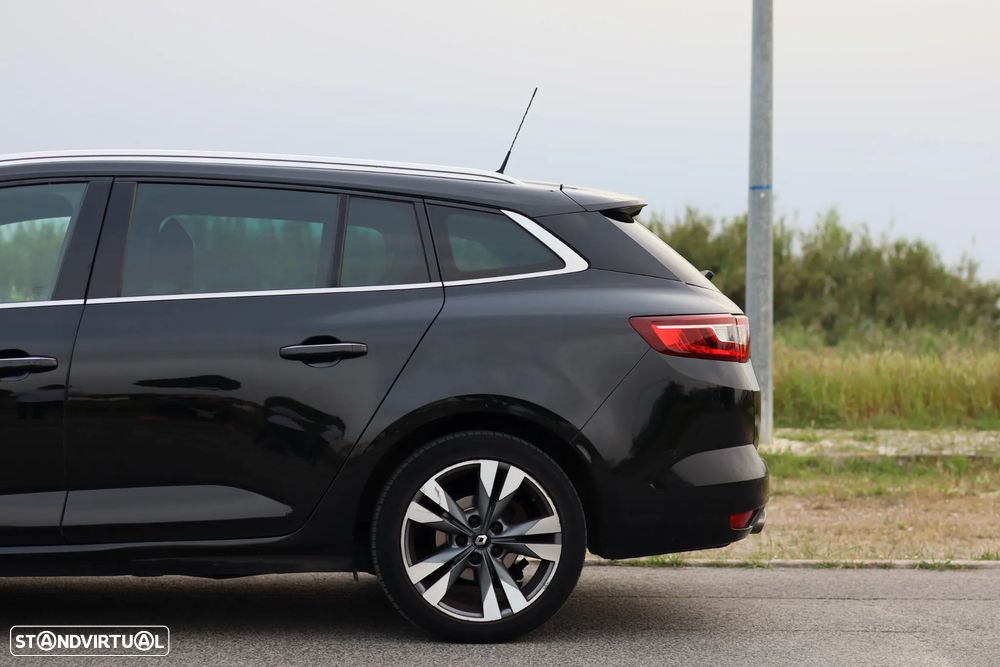Renault Mégane Sport Tourer ENERGY dCi 110 EDC BOSE EDITION - 23