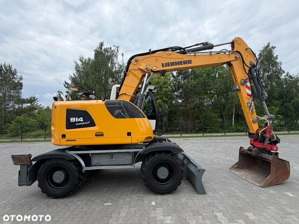 Liebherr A914 compact |rototilt |lapy-plug| - 6