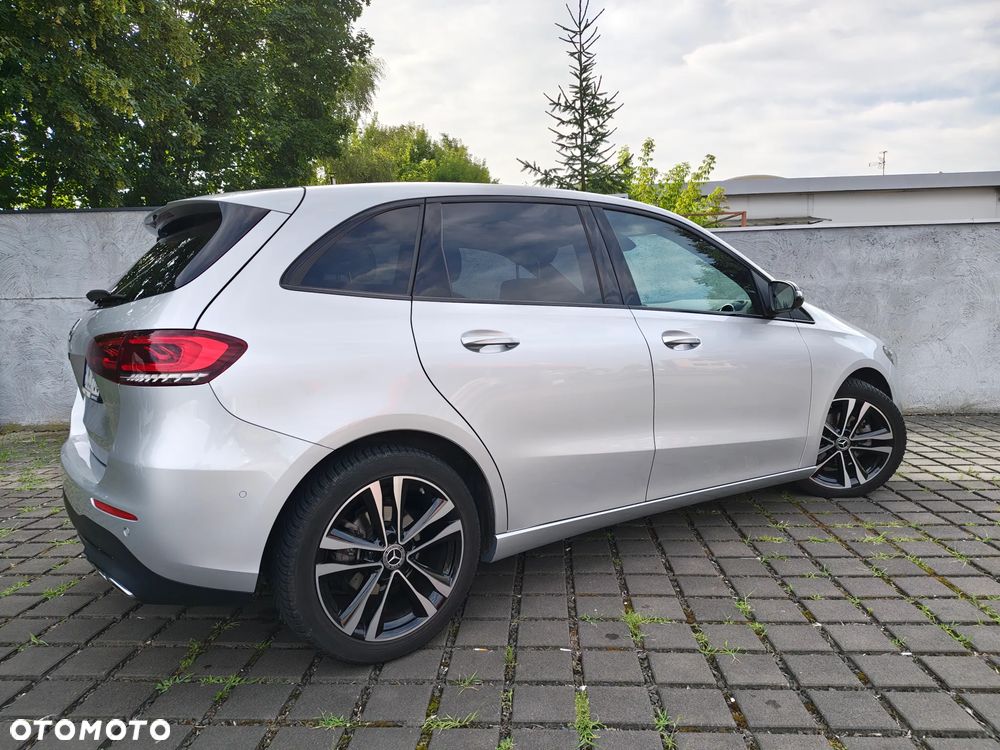 Mercedes-Benz Klasa B 180 Progressive 7G-DCT - 6