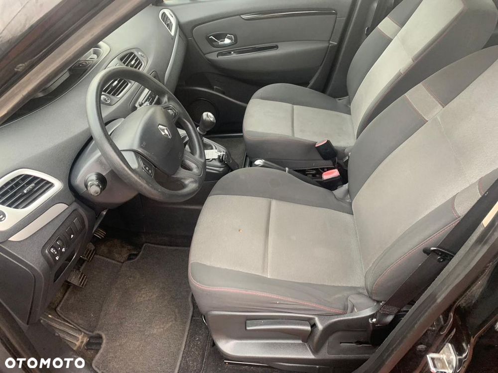 Renault Scenic dCi 110 FAP Dynamique - 19