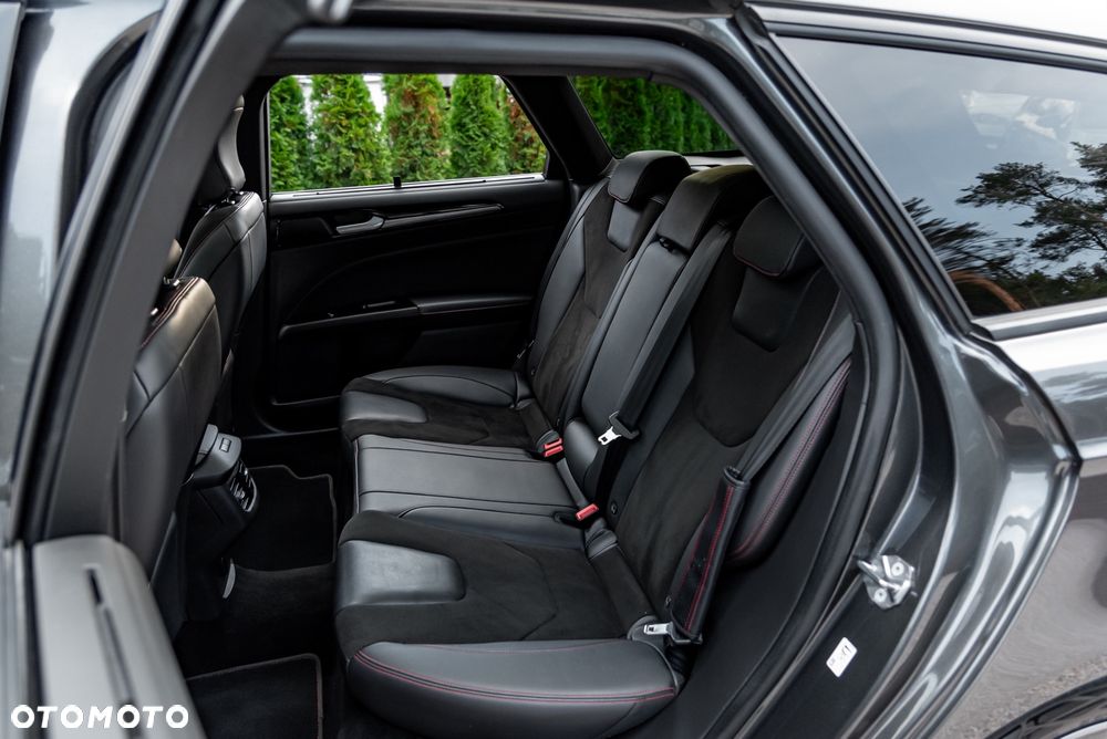 Ford Mondeo - 21