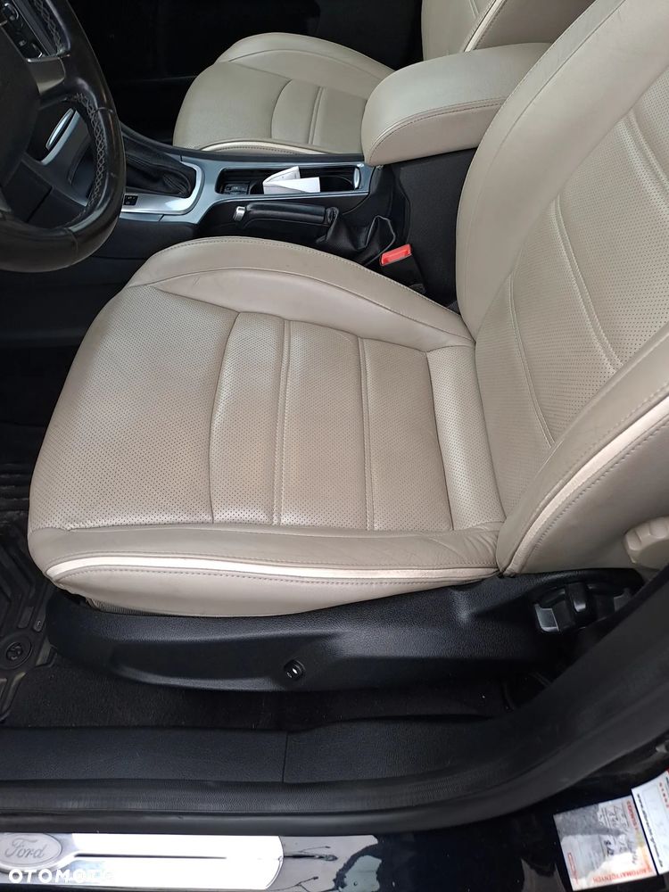 Ford Mondeo 2.0 TDCi Titanium - 11
