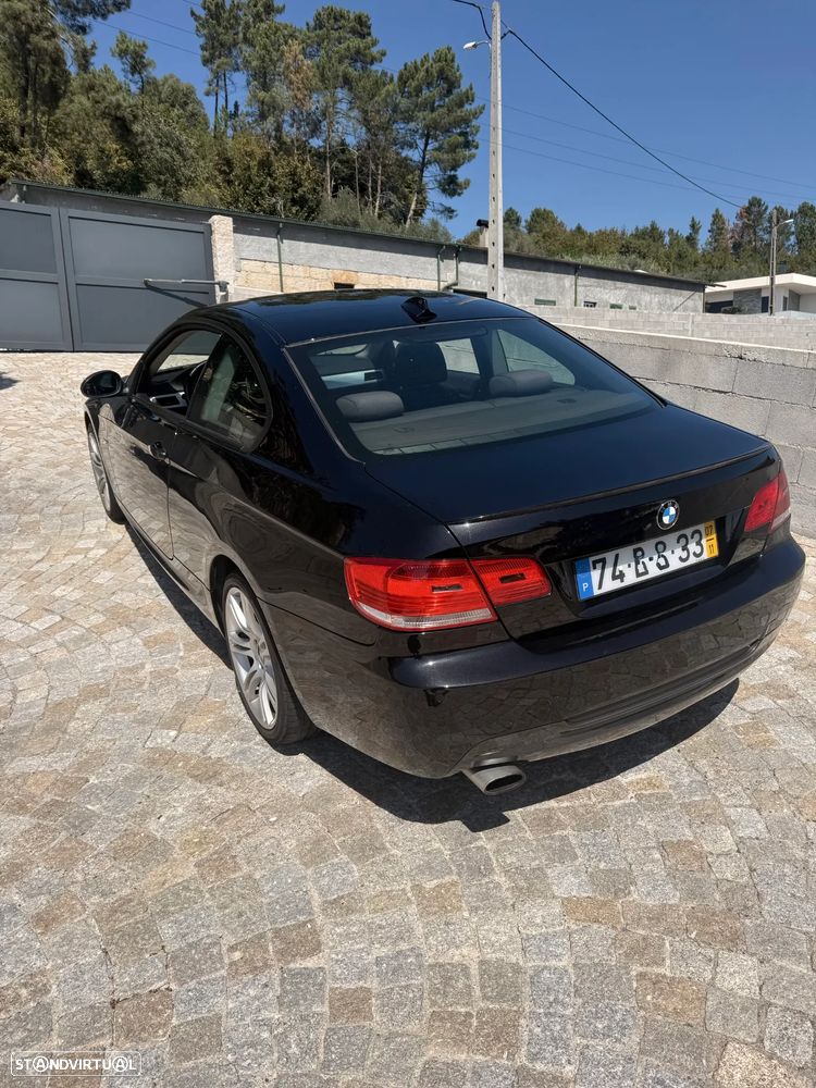 BMW 320 d Coupe - 4