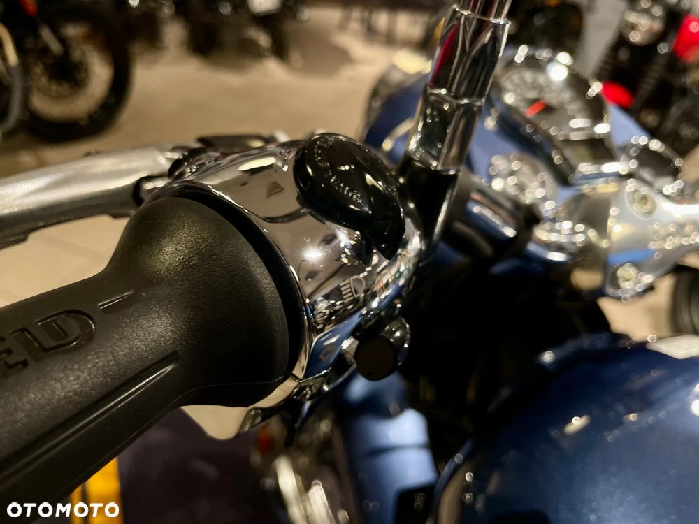 Royal Enfield Classic - 5