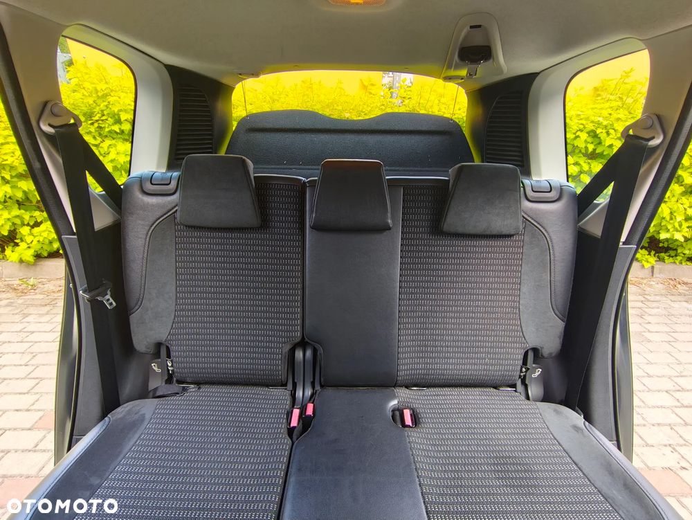 Citroën C3 Picasso 1.4i Exclusive - 21