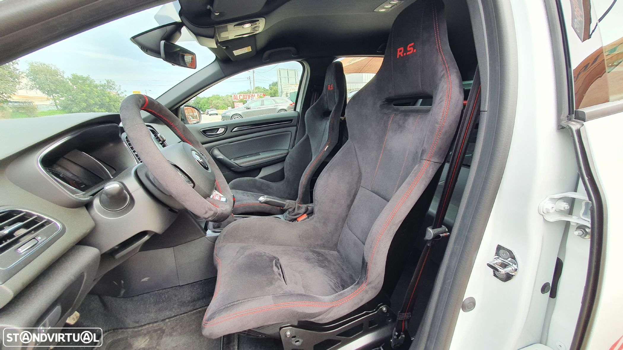 Renault Mégane 1.8 TCe R.S. Trophy - 12