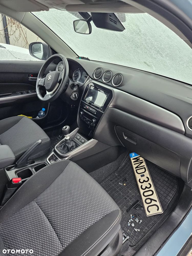 Suzuki Vitara - 3