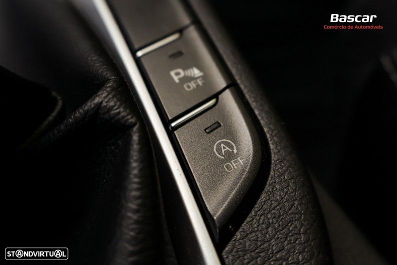 Hyundai i30 SW 1.6 CRDi Style+Navi - 48