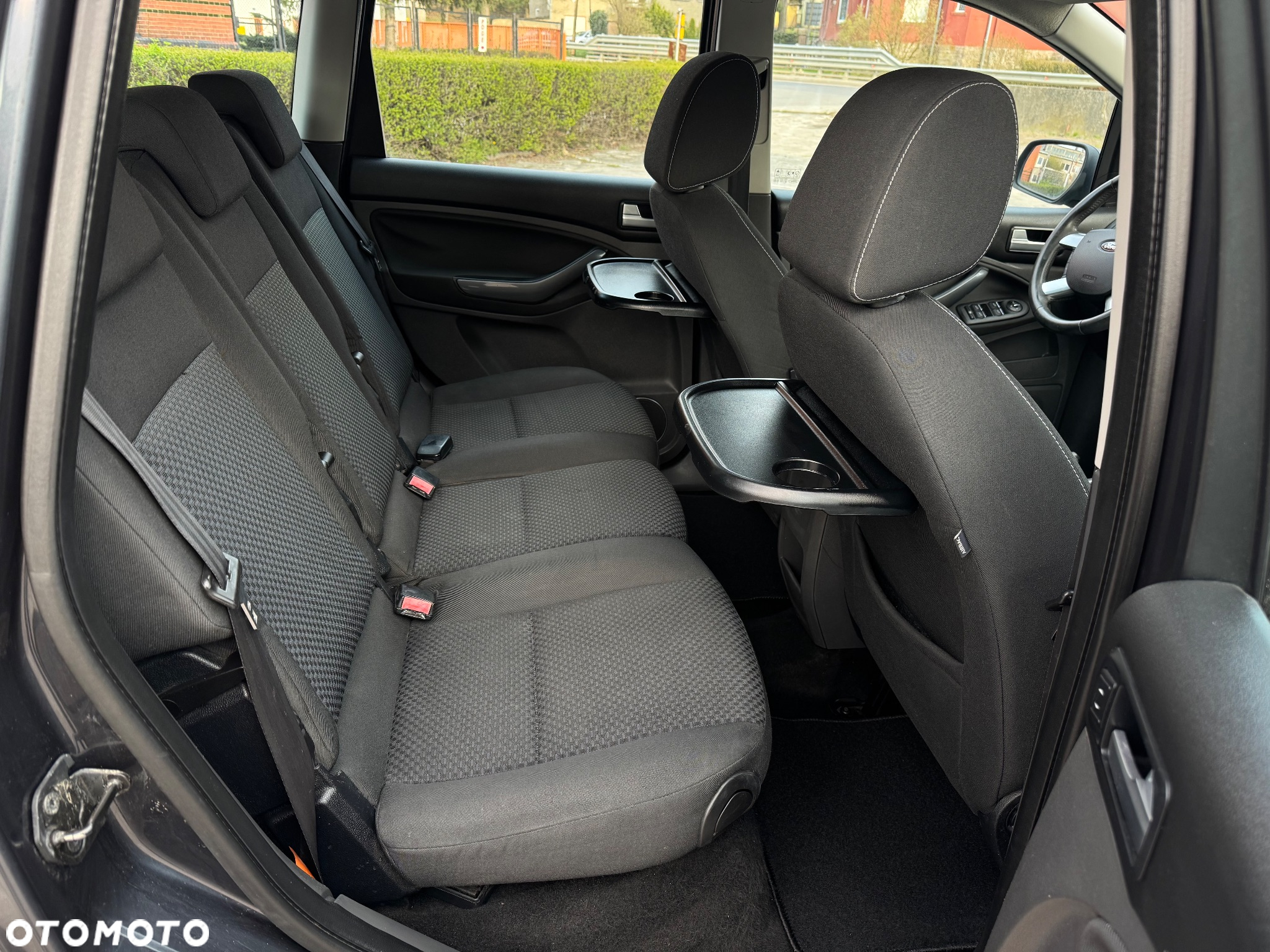 Ford Focus C-Max - 8