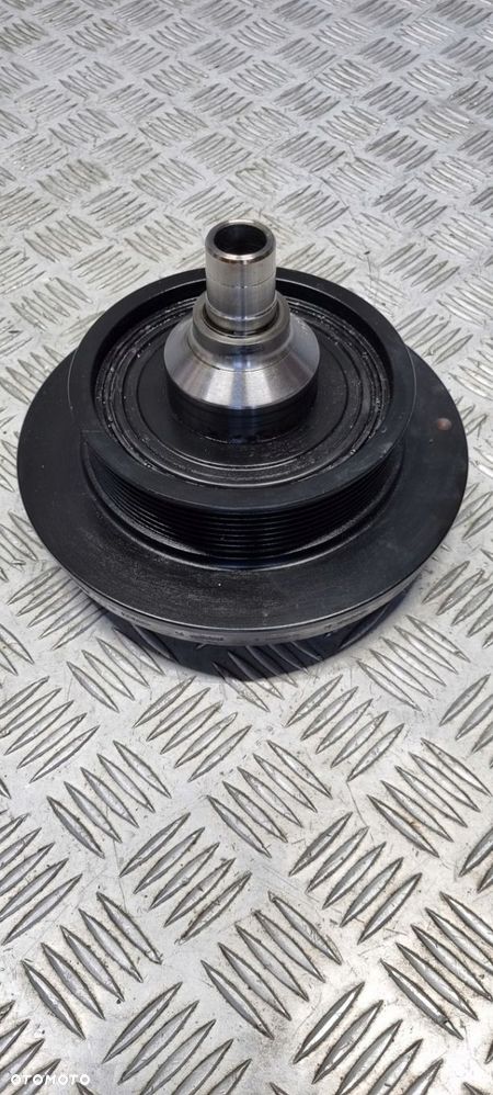 BMW M3 F80 M4 F82 KOŁO PASOWE 7848475 - 11