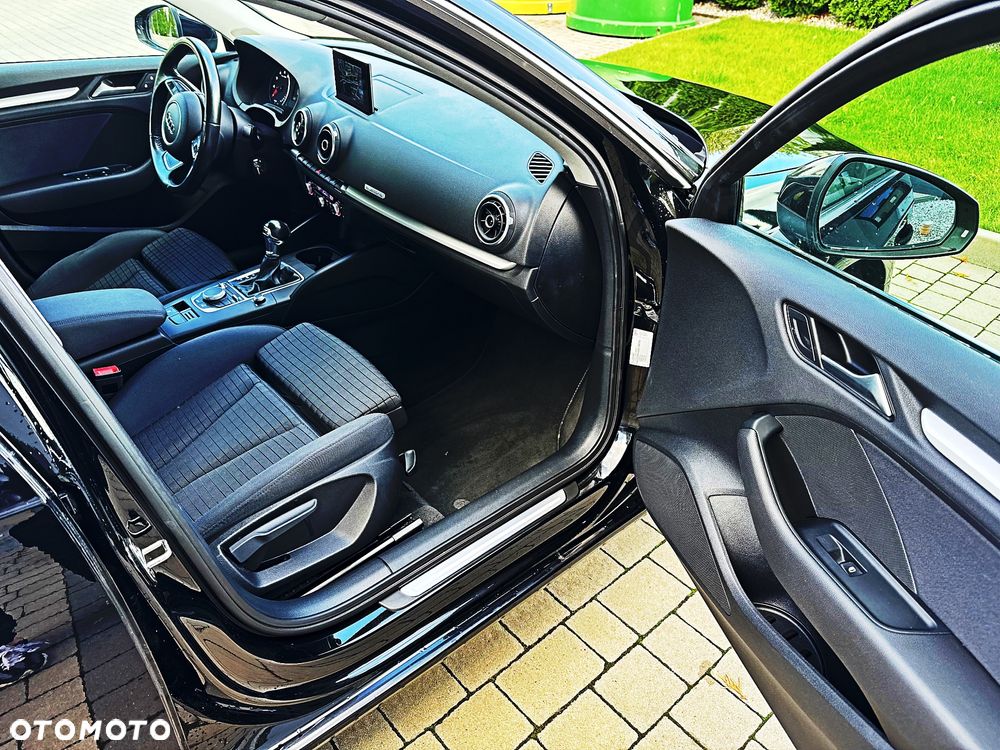 Audi A3 Sportback 1.8 TFSI quattro S tronic S line Sportpaket - 31